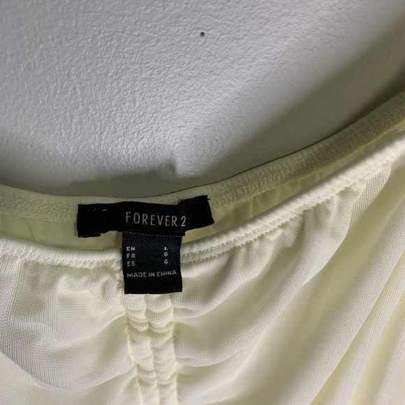 Forever 21 white crop top #136 - Picture 6 of 7